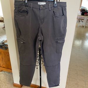 MUDD Junior’s Utility Skinny Stretch Pants Size 17